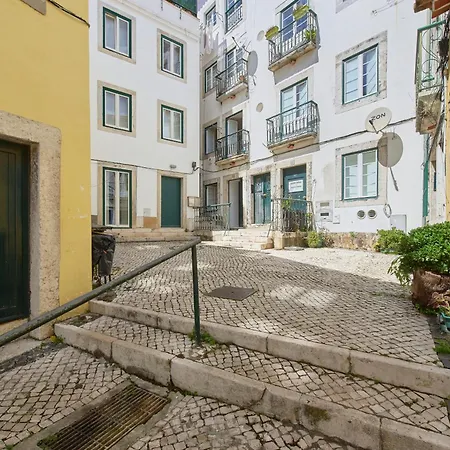 Apartament Renewed Alfama Gem With Ac, By Timecooler