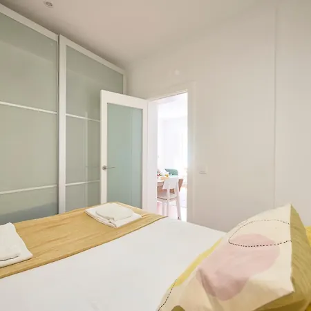 Renewed Alfama Gem With Ac, By Timecooler *