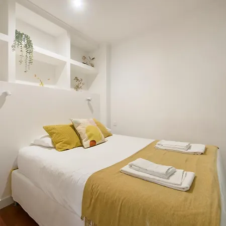 Renewed Alfama Gem With Ac, By Timecooler * Лиссабон