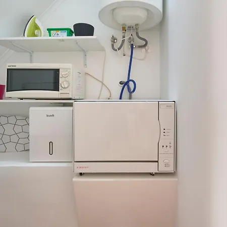 Апартаменты Renewed Alfama Gem With Ac, By Timecooler